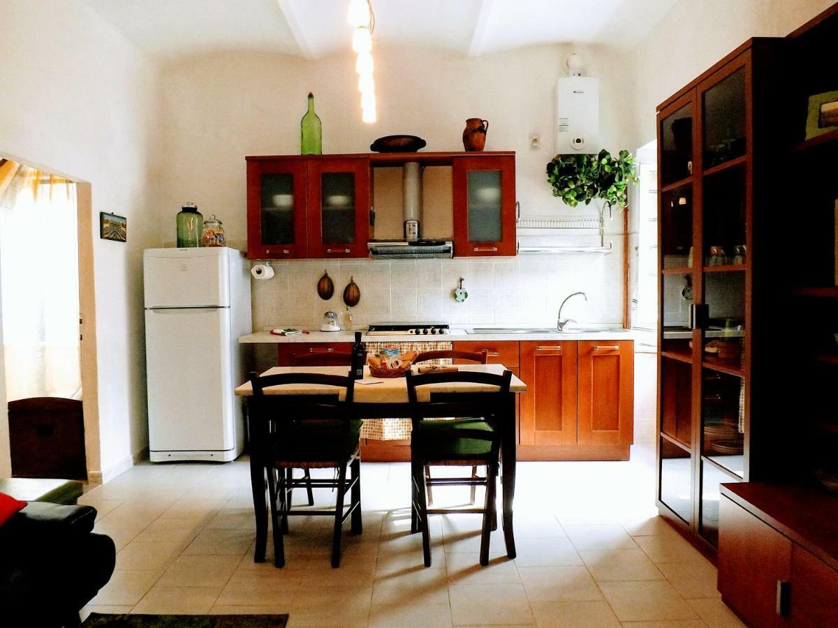 Centralissimo Nel Cuore Del Borgo Suvereto Eksteriør bilde